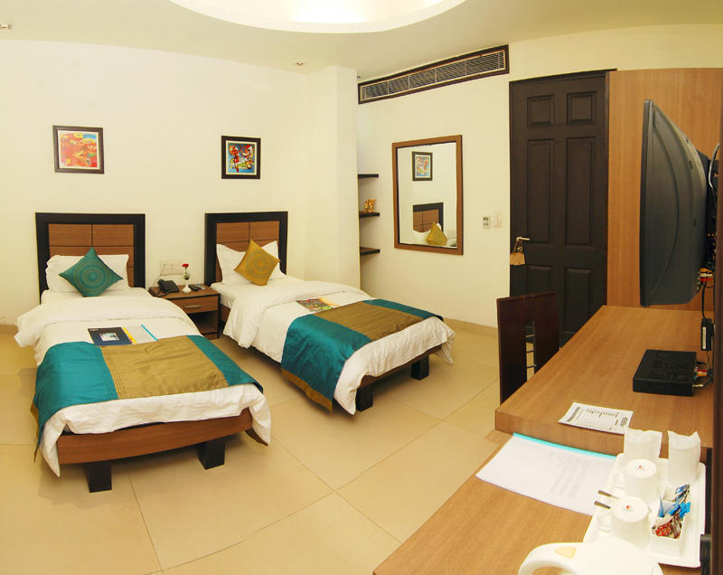 Hotel White Lotus Gurgaon Habitación foto